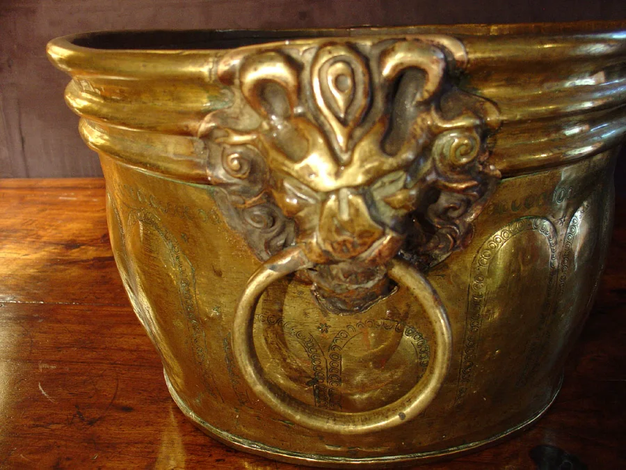 17th Planter jardiniere