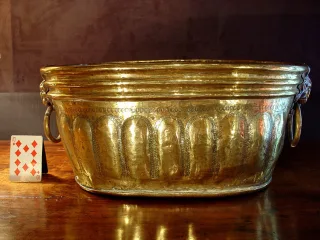 17th Planter jardiniere