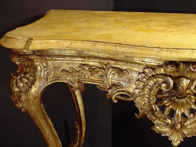 18th Italian Console