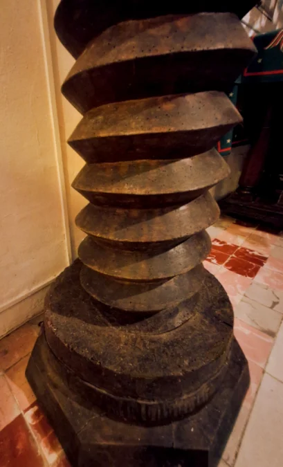 Early 20 century press screw