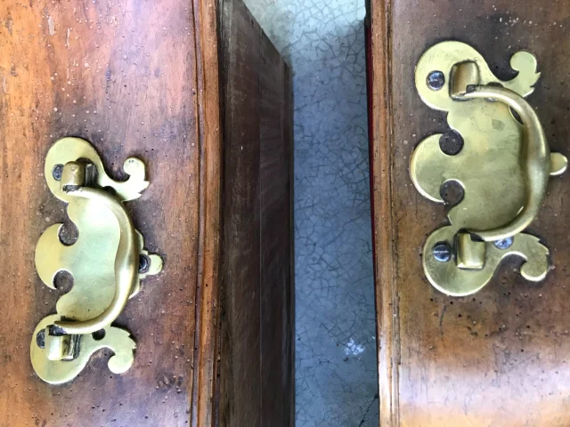 Commode XVIII Bordeaux — Très bon état