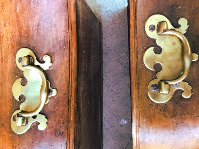Commode XVIII Bordeaux — Très bon état