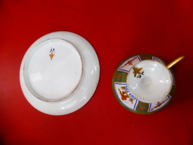 Service à café en porcelaine signé Jacob Petit