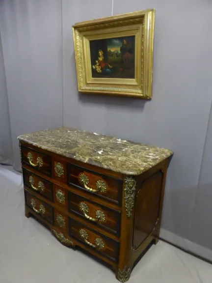 COFRE DE ESTILO FRANCÉS DE ESTILO