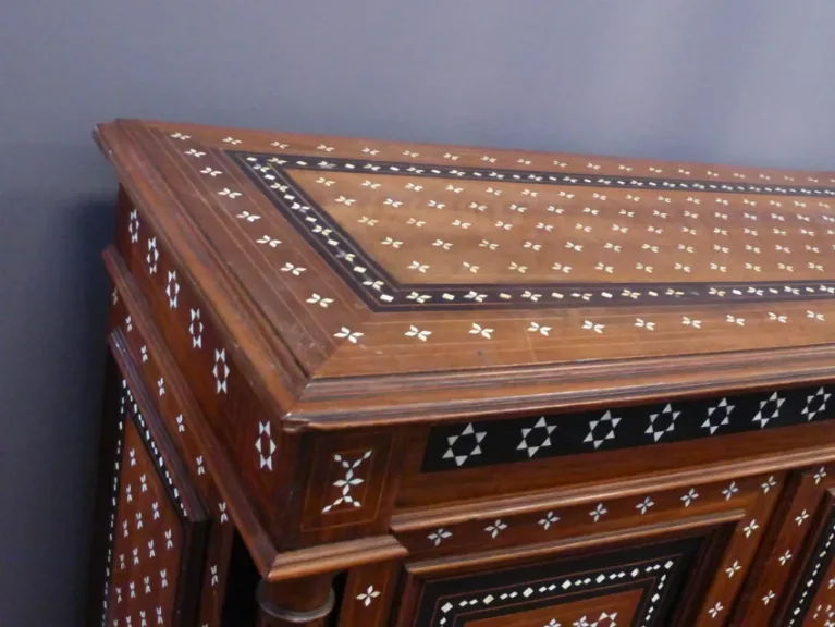 Buffet marqueterie d'os XIXème