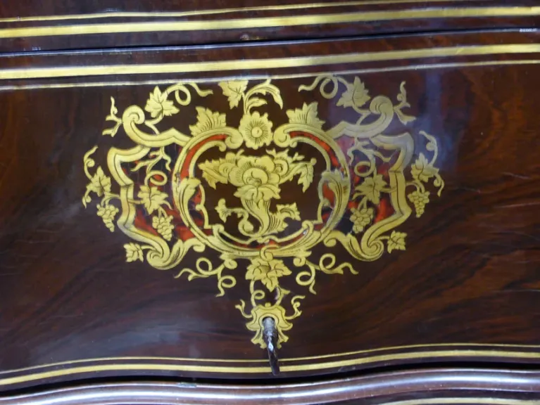 Cave à liqueurs marqueterie Boulle, époque Napoléon III