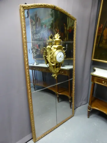 LOUIS XVI PERIOD MIRROR WITH CLOCK