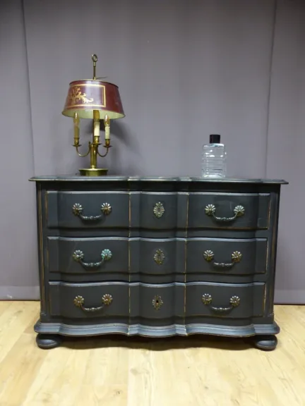 Commode arbalète style Louis XV