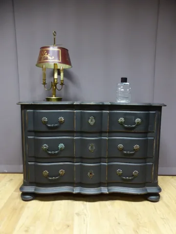 Commode arbalète style Louis XV