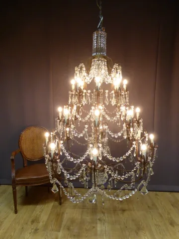 Important lustre cage, XXe