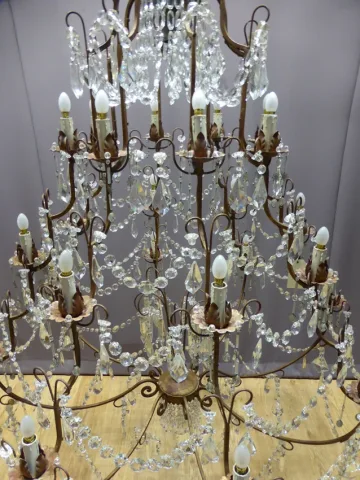 Important lustre cage, XXe