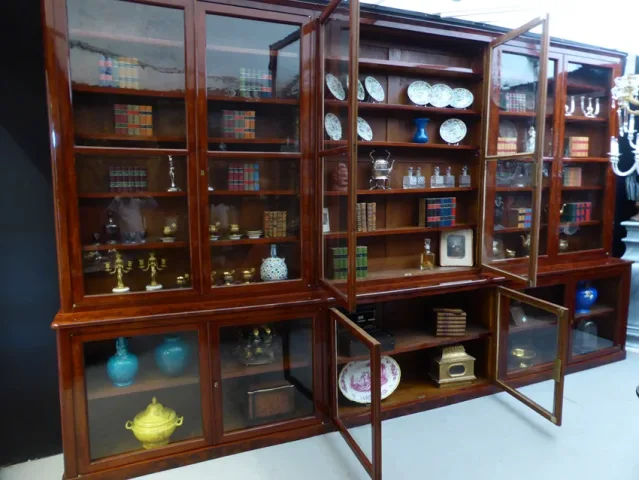 Bibliothèque acajou XIX