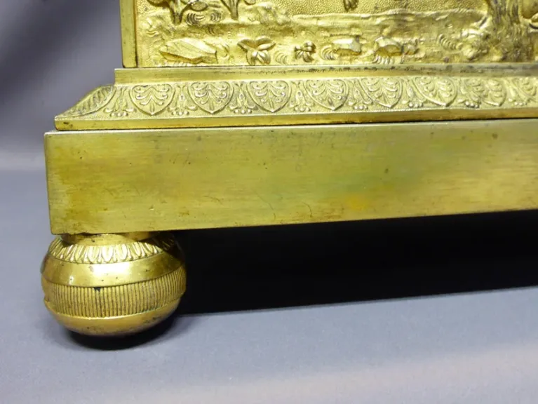 Pendule en bronze doré XIX