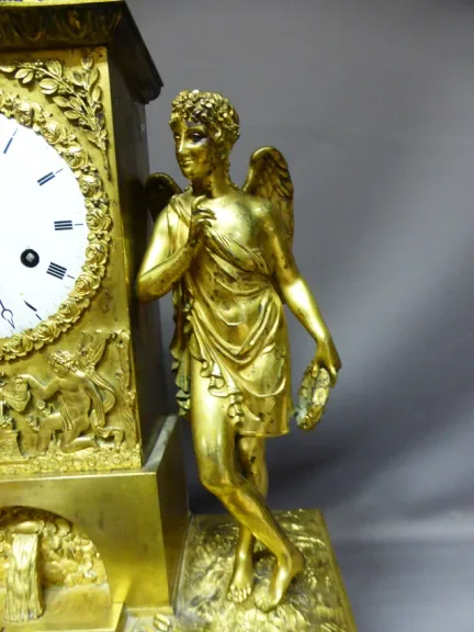 Pendule en bronze doré XIX