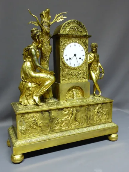 Pendule en bronze doré XIX