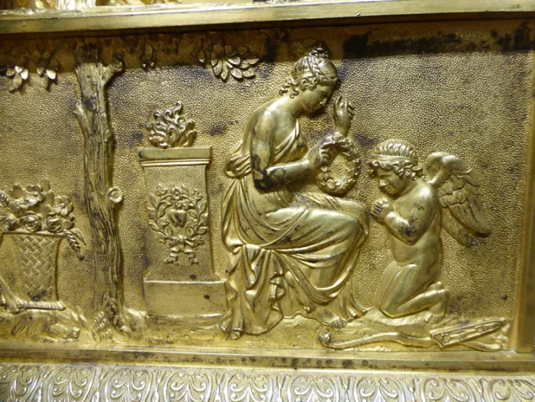 Pendule en bronze doré XIX