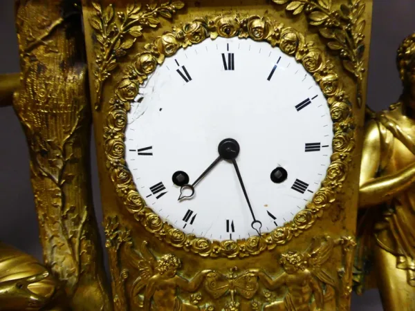 Pendule en bronze doré XIX