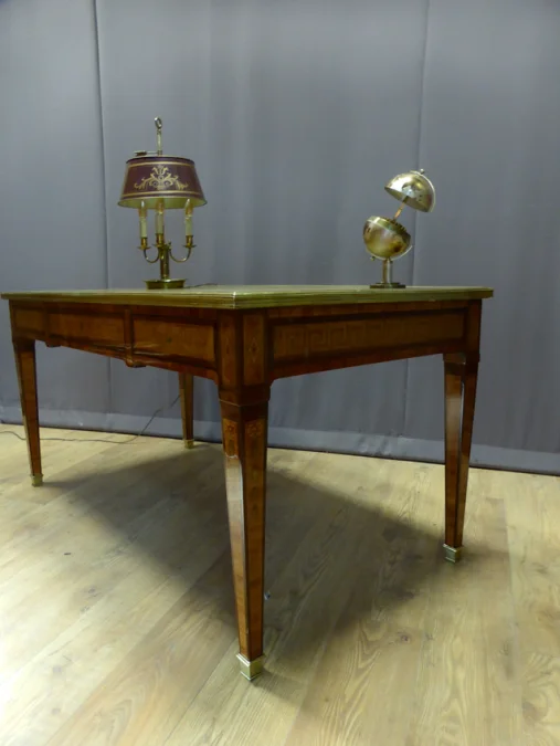 Bureau Style Louis XVI Marqueté