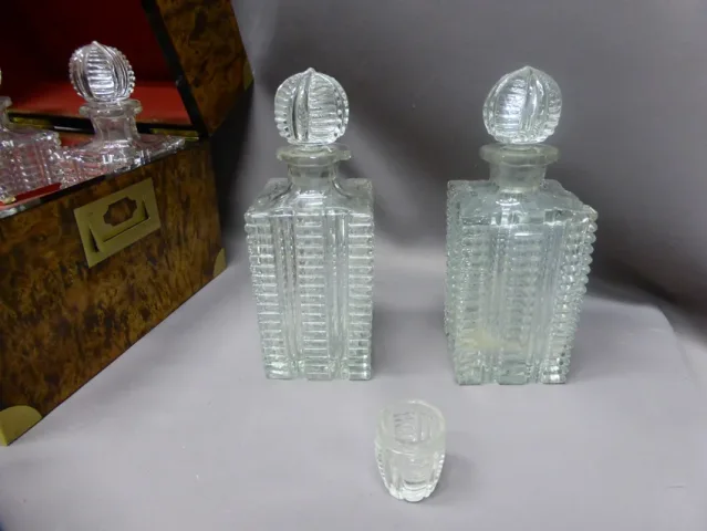 DECANTER BOX