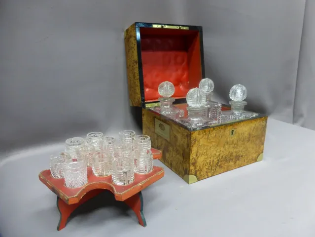 DECANTER BOX