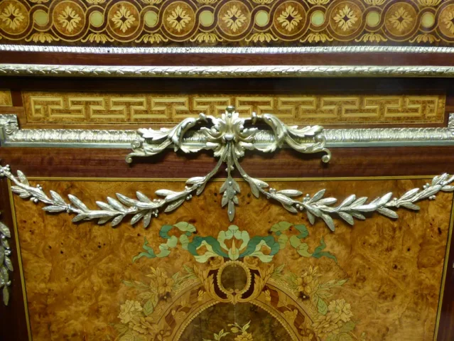 NAPOLEON III PERIOD BUFFET