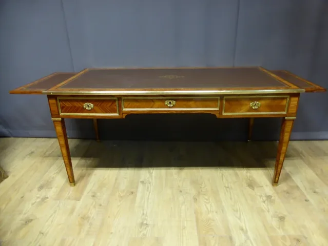 LOUIS XVI STYLE DESK
