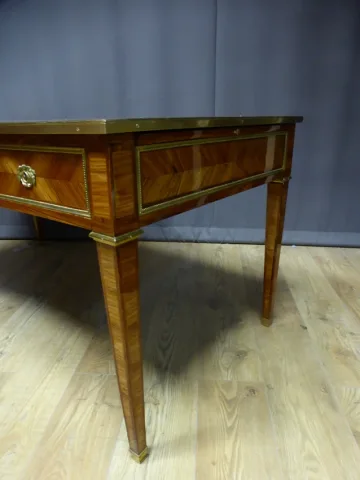 LOUIS XVI STYLE DESK