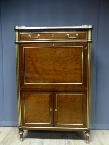 LOUIS XVI PERIOD SECRETAIRE