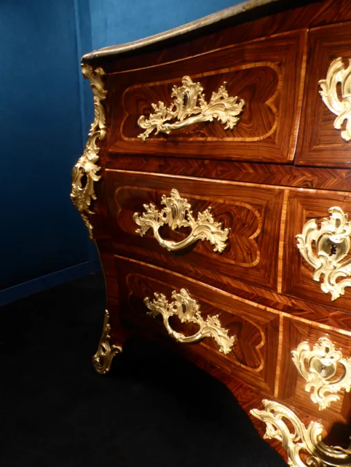 Commode époque Régence XVIII