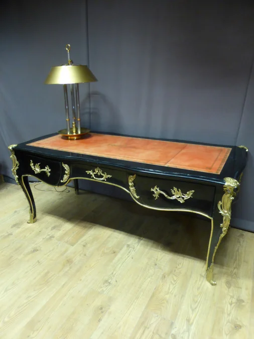Grand bureau style Louis XV
