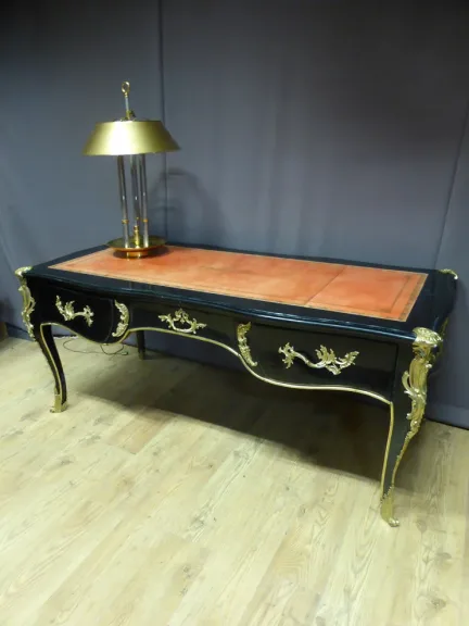 Grand bureau style Louis XV
