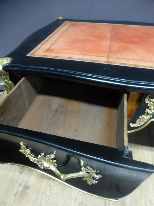 Grand bureau style Louis XV