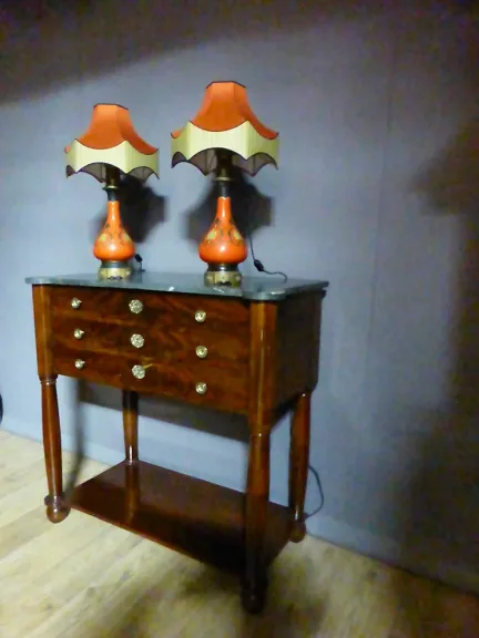 MAHOGANY KONSOLENTISCH