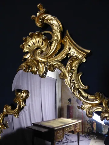 GILTWOOD MIRROR