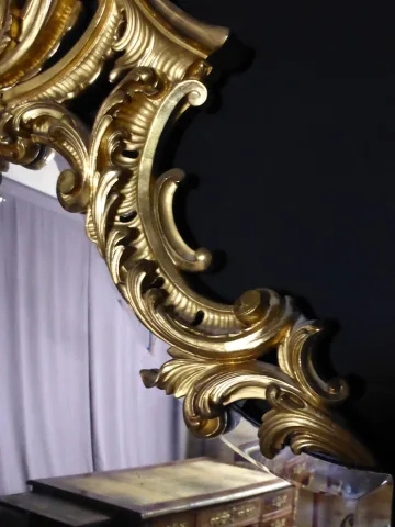 GILTWOOD MIRROR