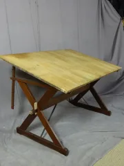 ARCHITECT'S DESK