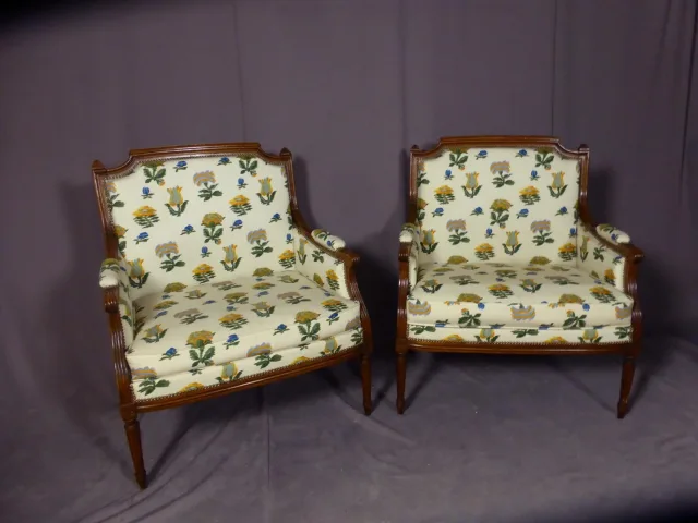Paire de fauteuils marquises fin XIX