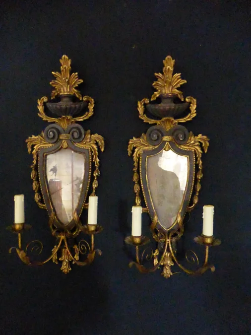 COPPIA DI LUCI DA PARETE