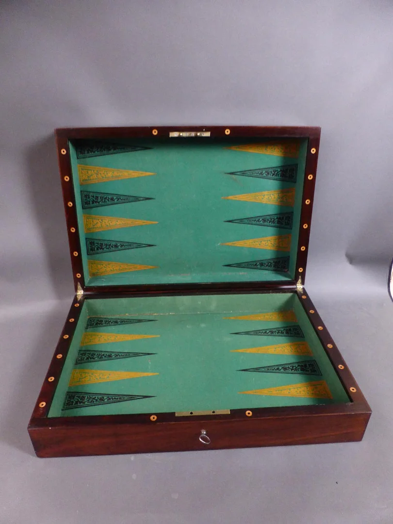 Grand coffret à jeux