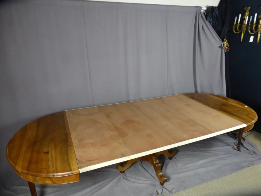 UITBREIDENDE TAFEL UIT DE 19e EEUW