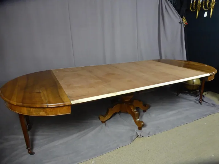 Table de salle à manger à allonges XIX