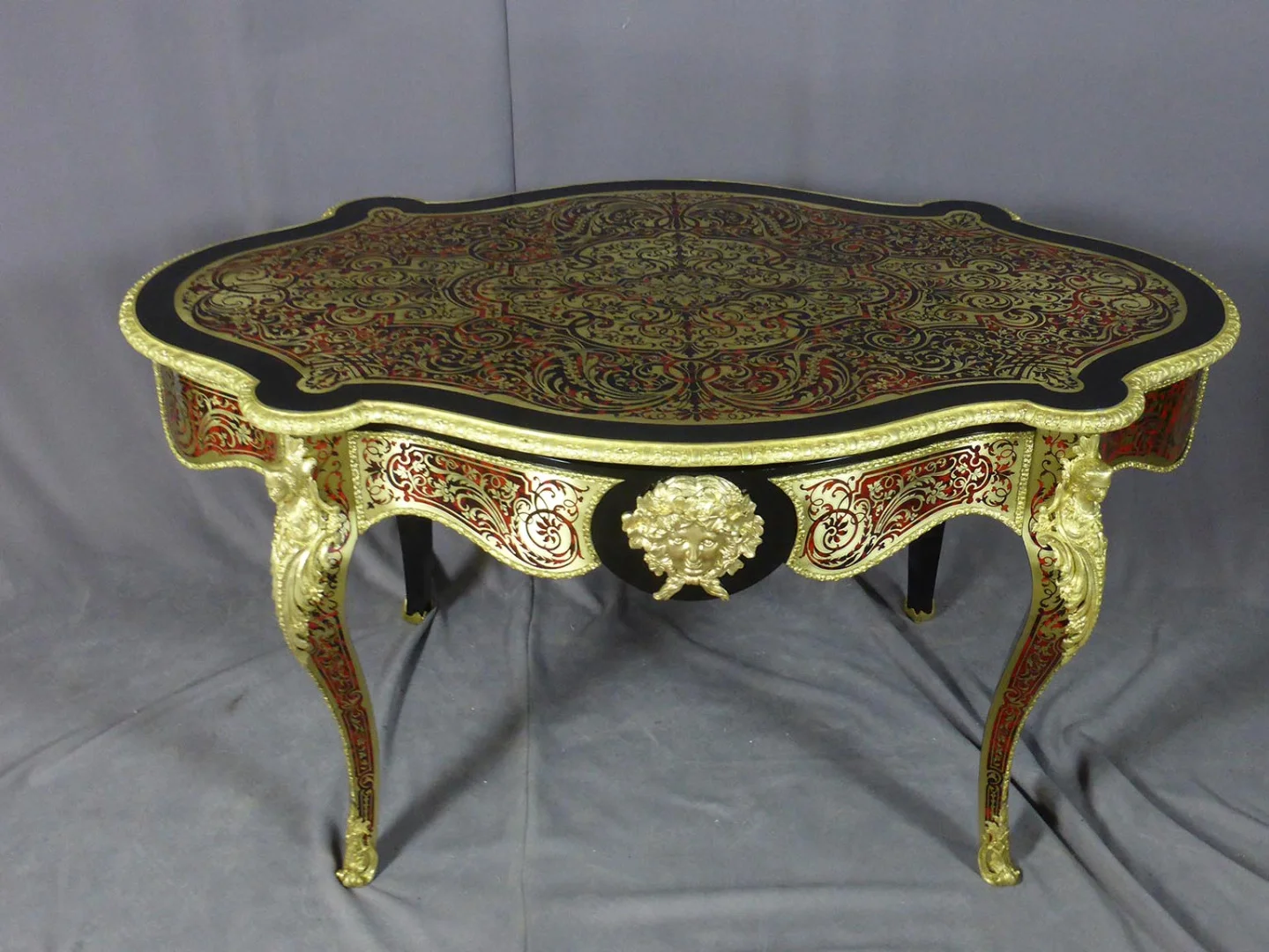 MESA ESTILO BOULLE