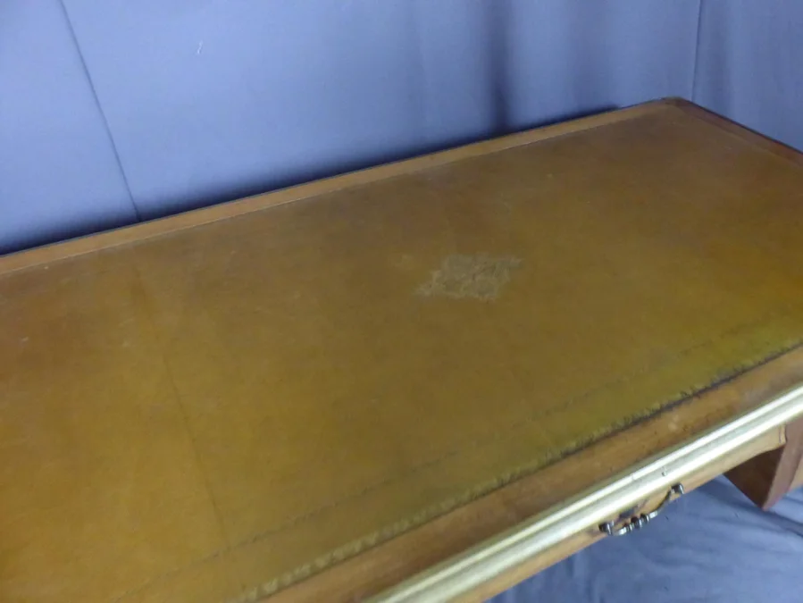LOUIS XV STYLE DESK
