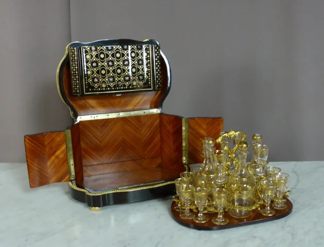Cave à Liqueurs