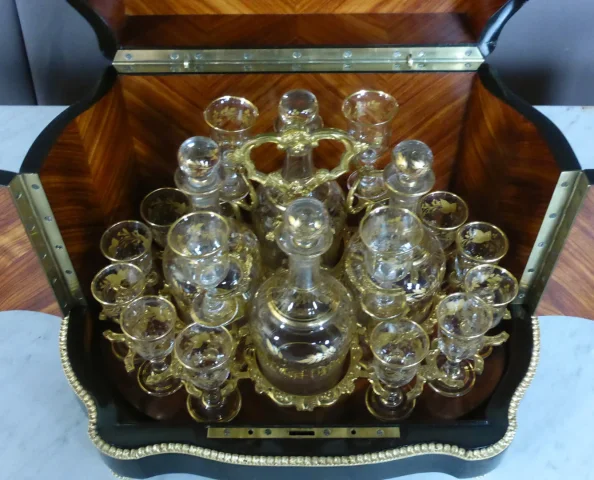 Cave à Liqueurs
