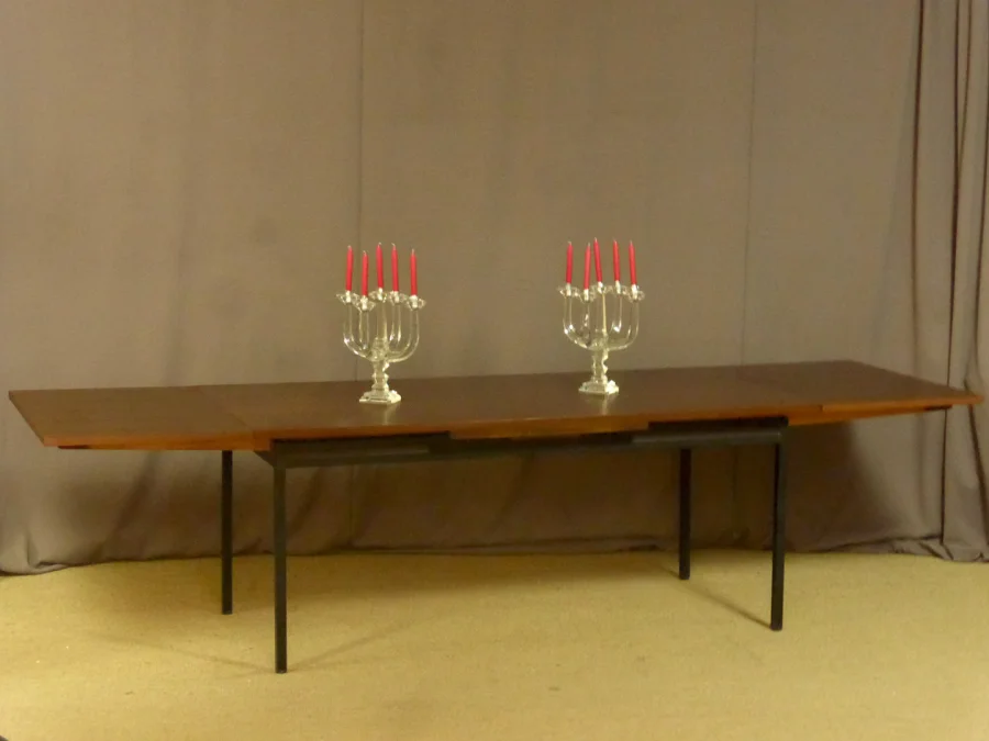 VINTAGE AUSZIEHTISCH