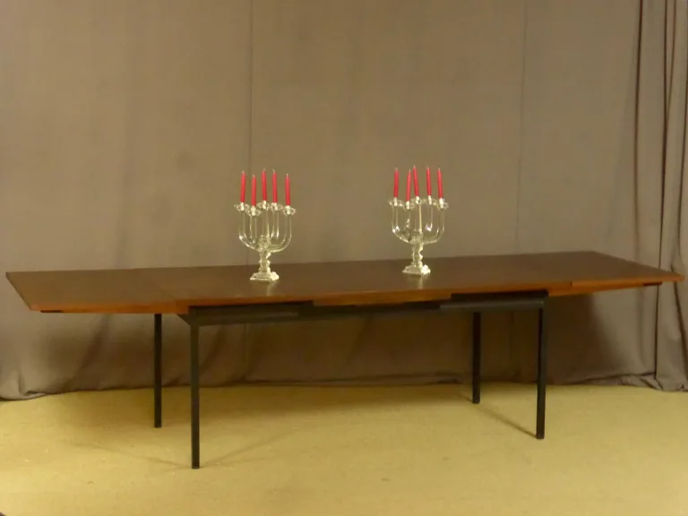 Grande Table à Rallonges design 70's
