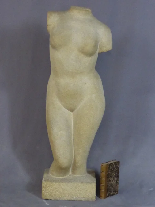 STEINSKULPTUR signiert TAJANA ANDRE