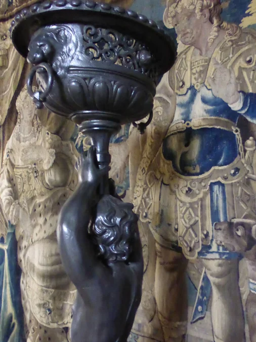 PAAR GUSSEISERNE STATUEN
