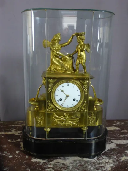 Pendule En Bronze Doré début XIX